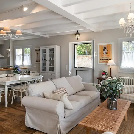 Casa Patro - Hogar Acogedor Cerca De La Playa Alpstuga